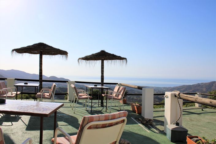 Image No.20-3 Bed House for sale