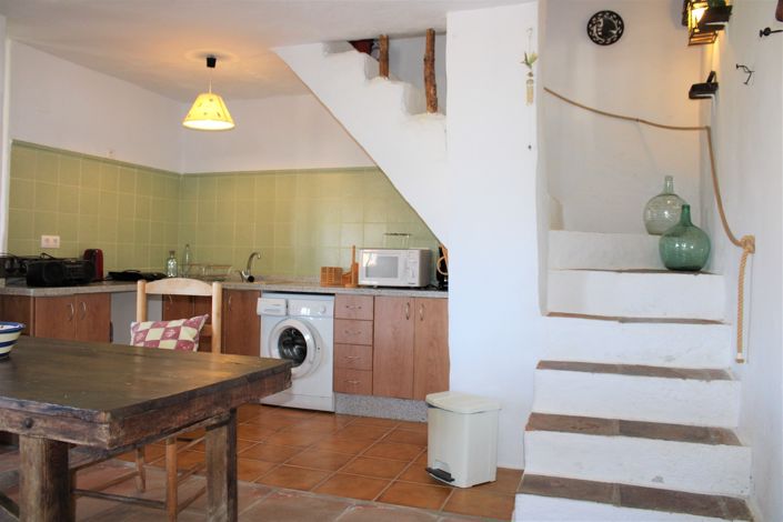 Image No.32-3 Bed House for sale