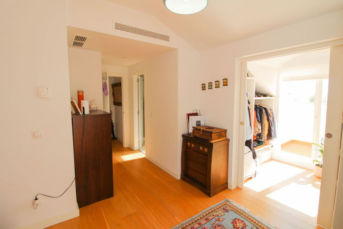 Image No.39-4 Bed House for sale