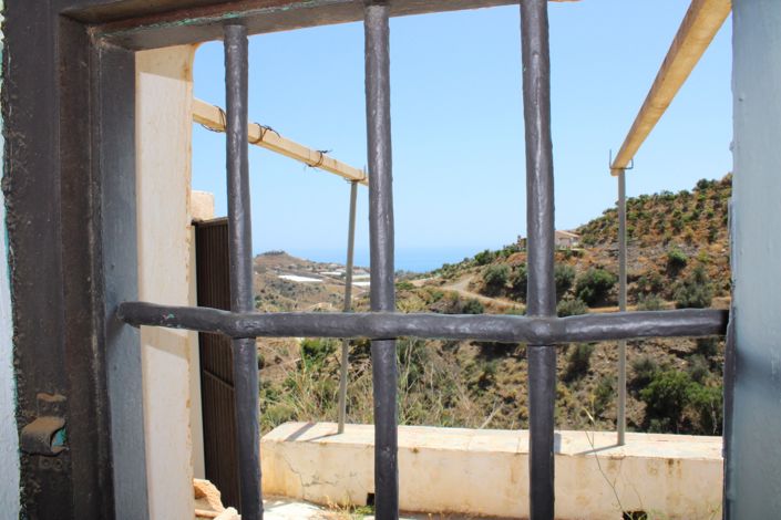 Image No.16-2 Bed Country House for sale