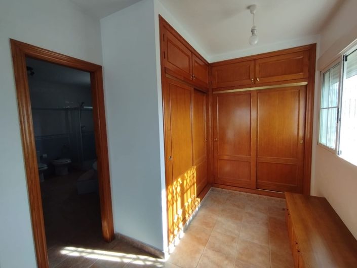 Image No.22-Villa de 6 chambres à vendre à Torrevieja