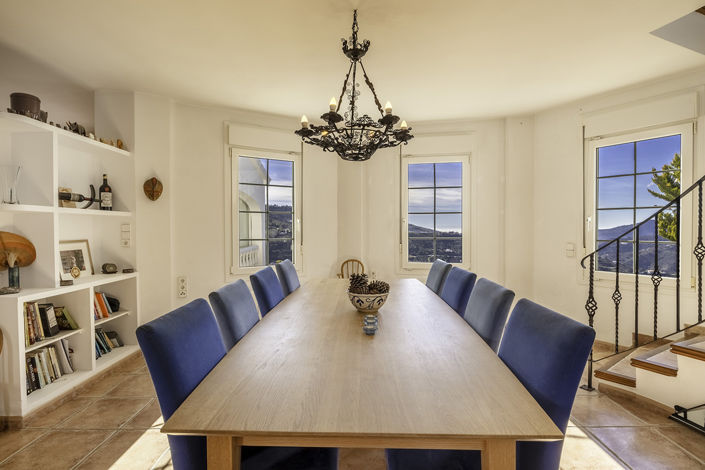 Image No.14-4 Bed Villa for sale