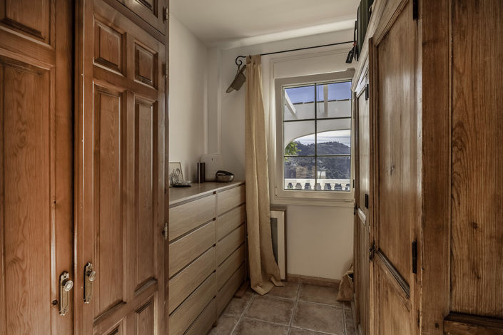 Image No.24-4 Bed Villa for sale