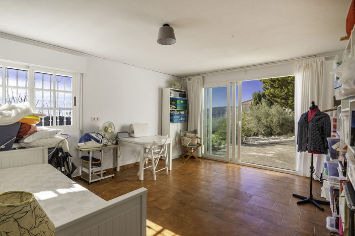 Image No.30-4 Bed Villa for sale