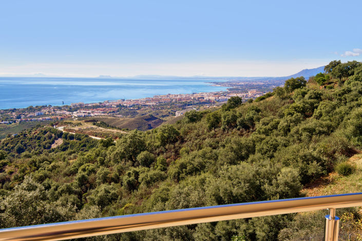 Image No.28-5 Bed House for sale