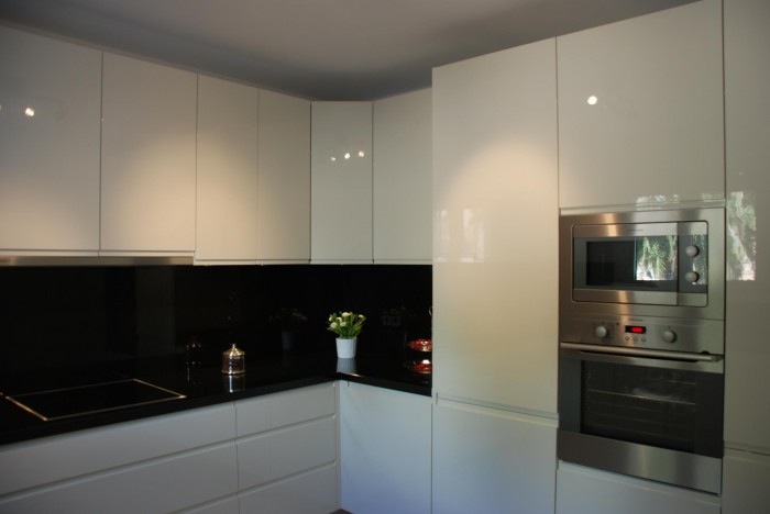 Image No.4-4 Bed House for sale