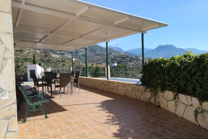 Image No.15-2 Bed House for sale