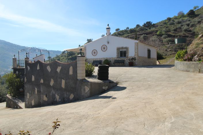 Image No.24-2 Bed House for sale