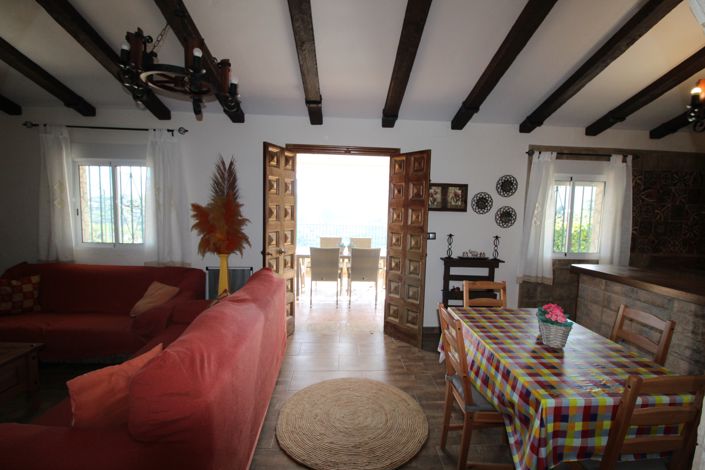 Image No.3-2 Bed House for sale