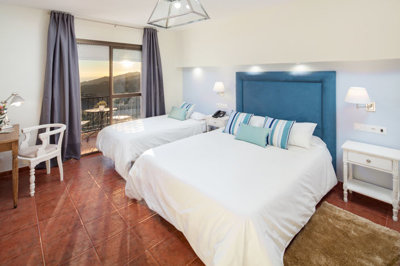 habitacion-superior-balcon-6