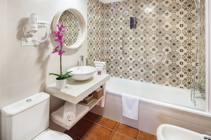 Image No.14-Commercial for sale