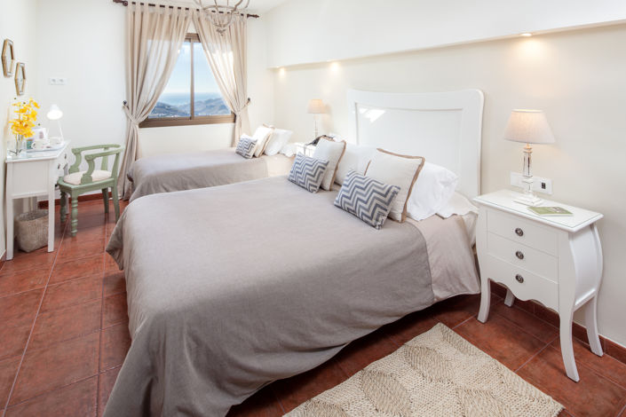 Image No.23-Commercial for sale