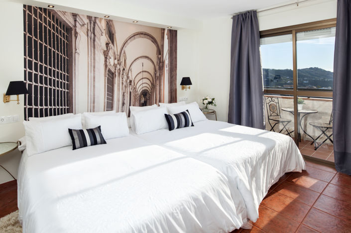 Image No.27-Commercial for sale