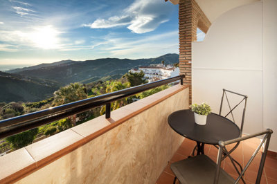 habitacion-superior-terrace-5-balcon