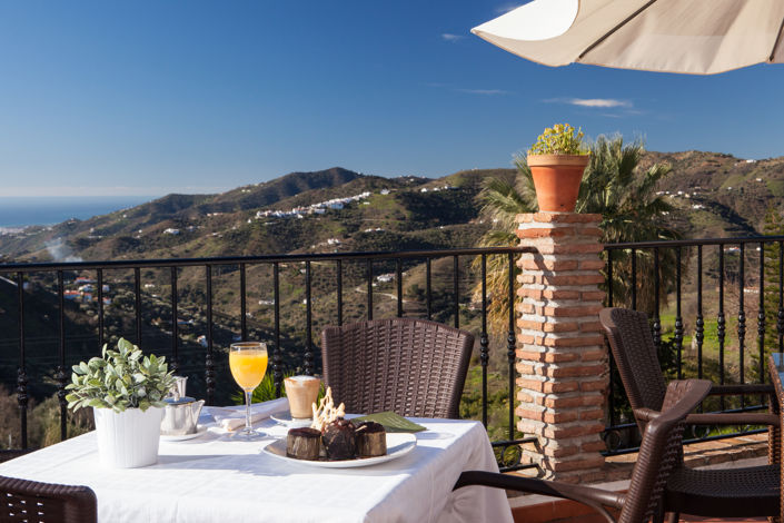 Image No.35-Commercial for sale