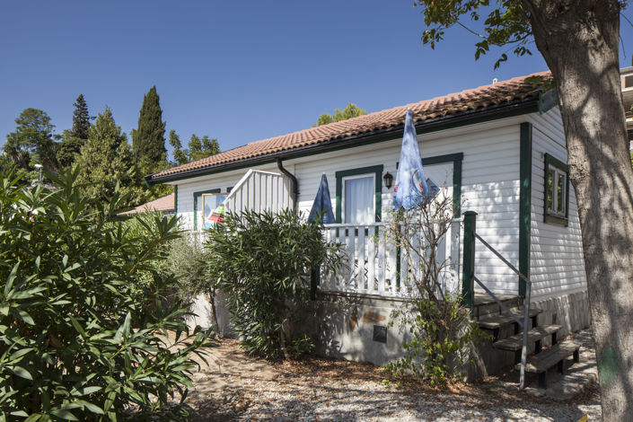 Image No.37-Commercial for sale