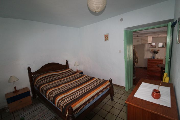 Image No.10-3 Bed House for sale