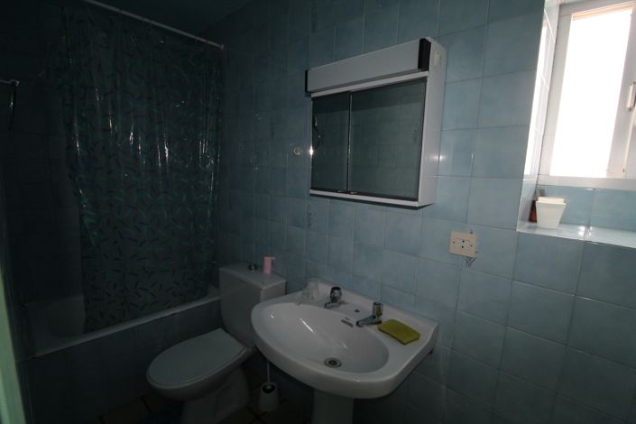 Image No.14-3 Bed House for sale