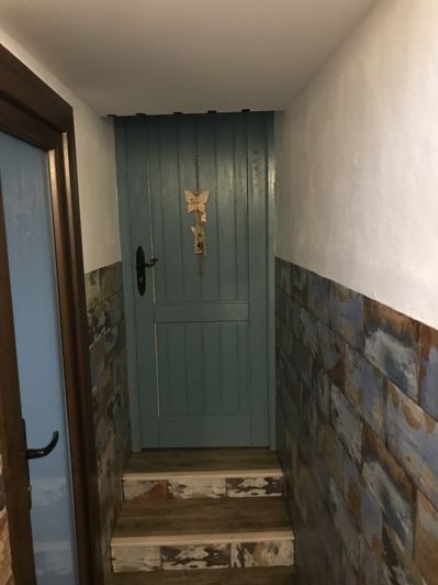 Image No.22-8 Bed House for sale