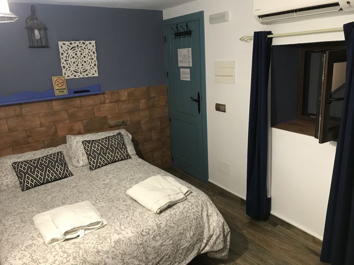 Image No.23-8 Bed House for sale