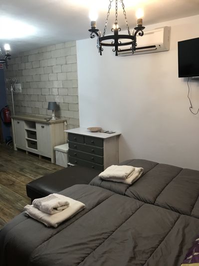 Image No.49-8 Bed House for sale