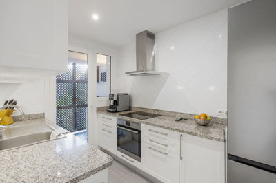 15-11d12f2f454f2f5e9b981fdd8b901d51