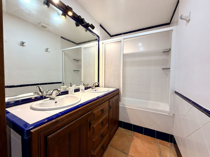 Image No.31-Propriété de 4 chambres à vendre à La Herradura