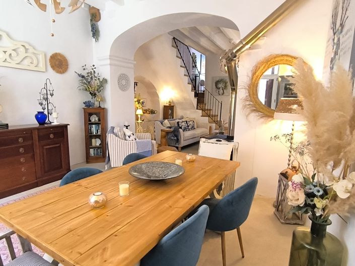 Image No.10-4 Bed Townhouse for sale