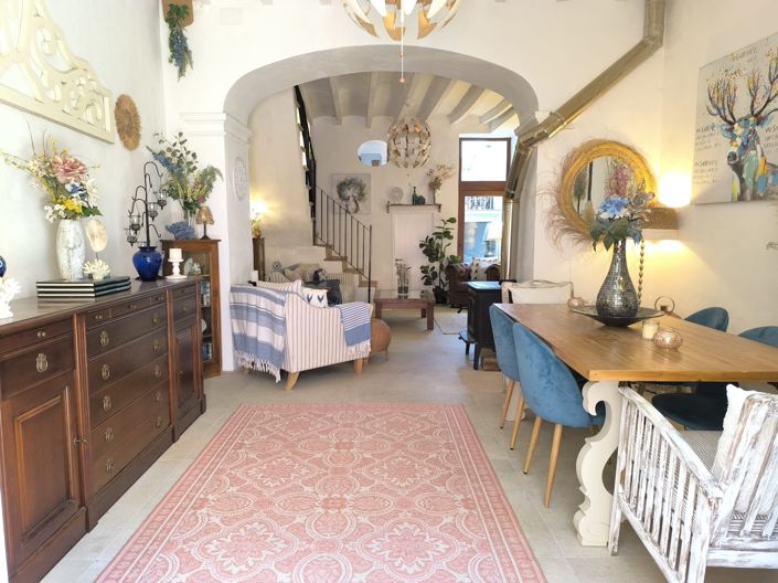Image No.11-4 Bed Townhouse for sale