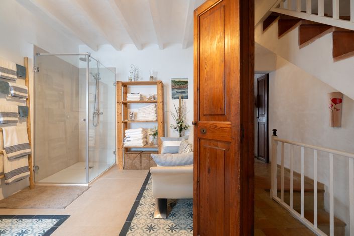 Image No.15-4 Bed Townhouse for sale