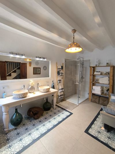 Image No.16-4 Bed Townhouse for sale