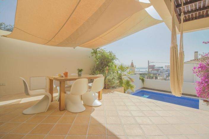 Image No.26-4 Bed Villa for sale