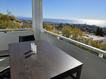 2-5bd7b9d04b45e33852eaf0ec6670150d