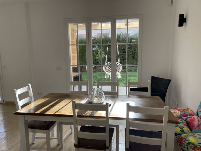 Image No.14-3 Bed Townhouse for sale