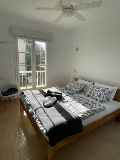 Image No.18-3 Bed Townhouse for sale