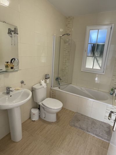 Image No.21-3 Bed Townhouse for sale