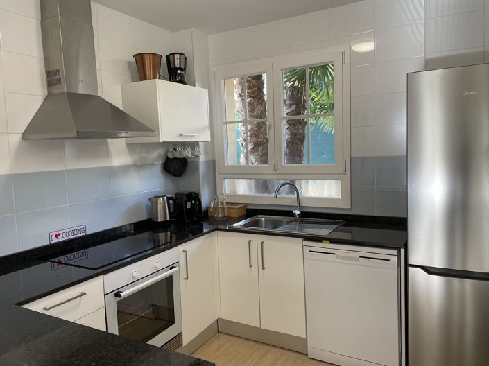 Image No.9-3 Bed Townhouse for sale