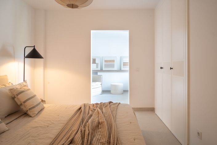 Image No.17-3 Bed Apartment for sale