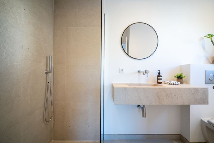 Image No.18-3 Bed Apartment for sale