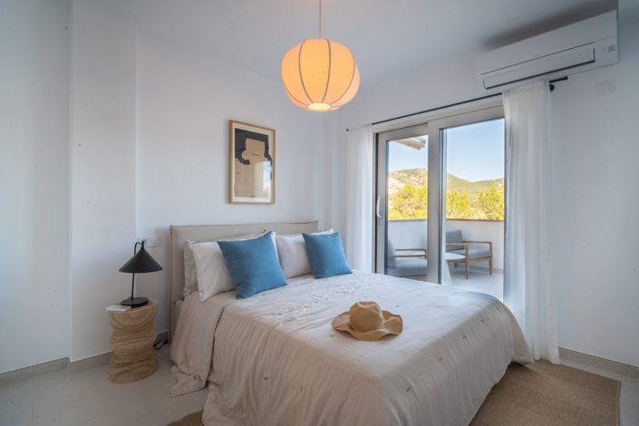 Image No.24-3 Bed Apartment for sale