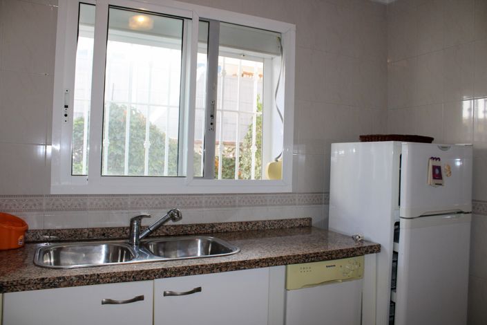 Image No.14-3 Bed Property for sale