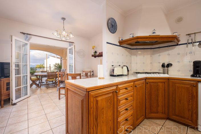 Image No.3-Villa de 4 chambres à vendre à Alcúdia