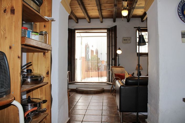 Image No.30-4 Bed Townhouse for sale