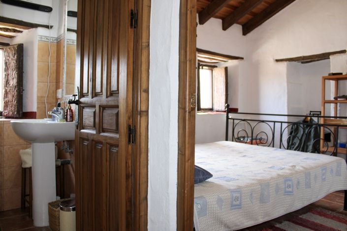 Image No.38-4 Bed Townhouse for sale