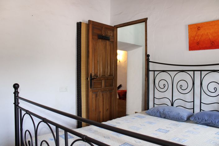 Image No.42-4 Bed Townhouse for sale