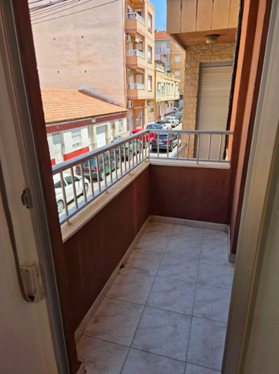 Image No.2-Appartement de 3 chambres à vendre à Torrevieja