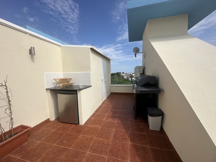 Image No.15-2 Bed Apartment for sale