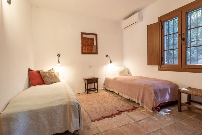 Image No.18-4 Bed Villa for sale