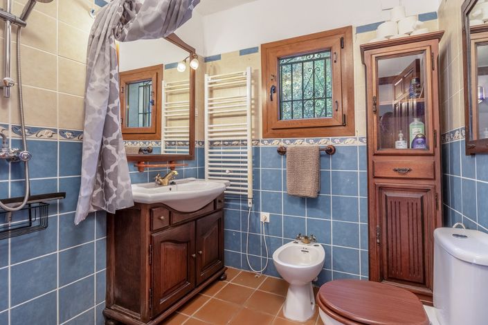 Image No.20-4 Bed Villa for sale