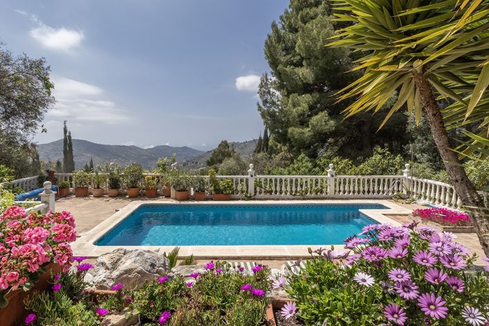 Image No.29-4 Bed Villa for sale